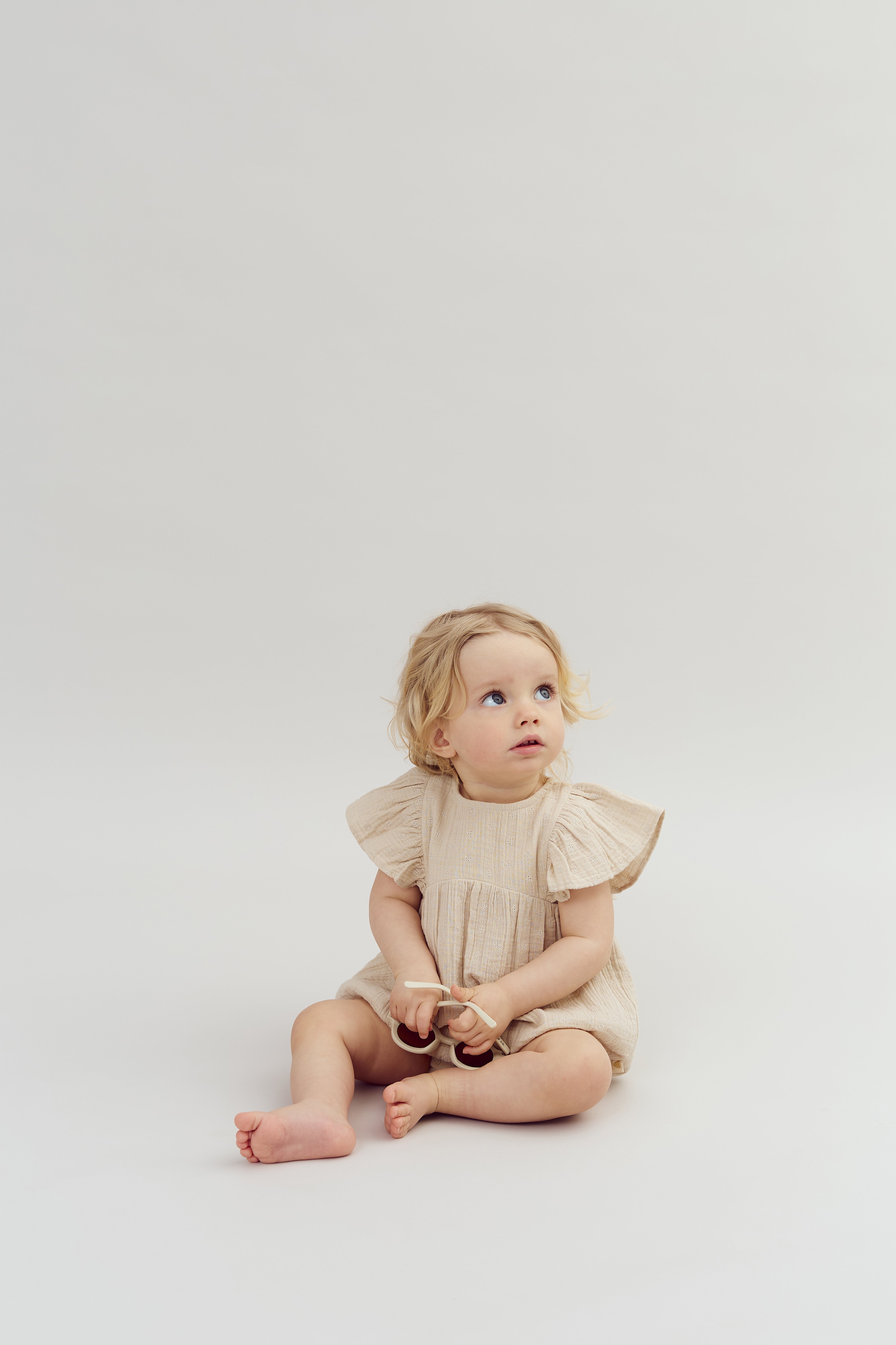 Muslin Butterfly-sleeve Romber with Embroidery - Light Beige | 100247 Ella