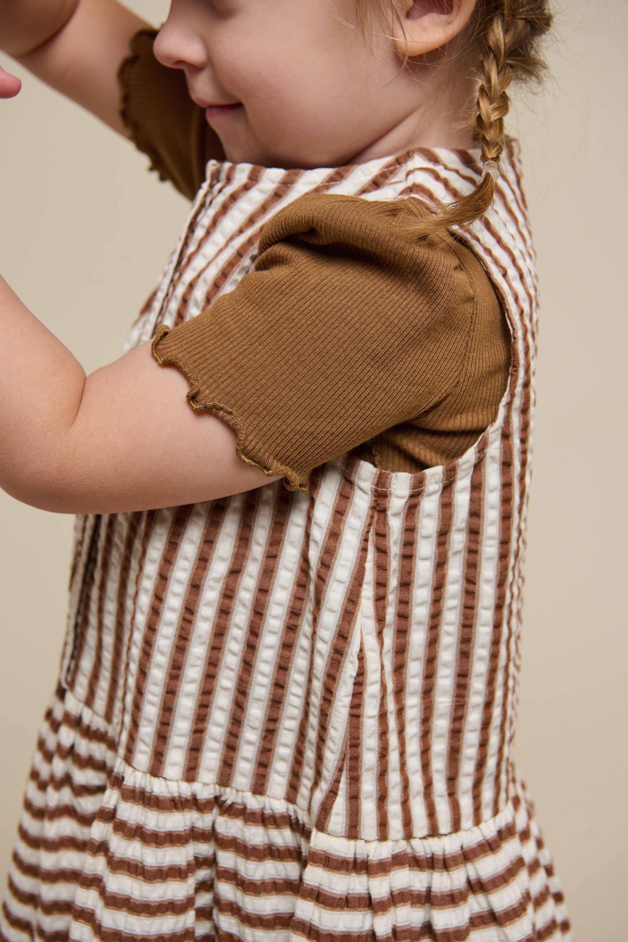 Striped Seersucker Dress - Kids - Brown | 101195 Nadia