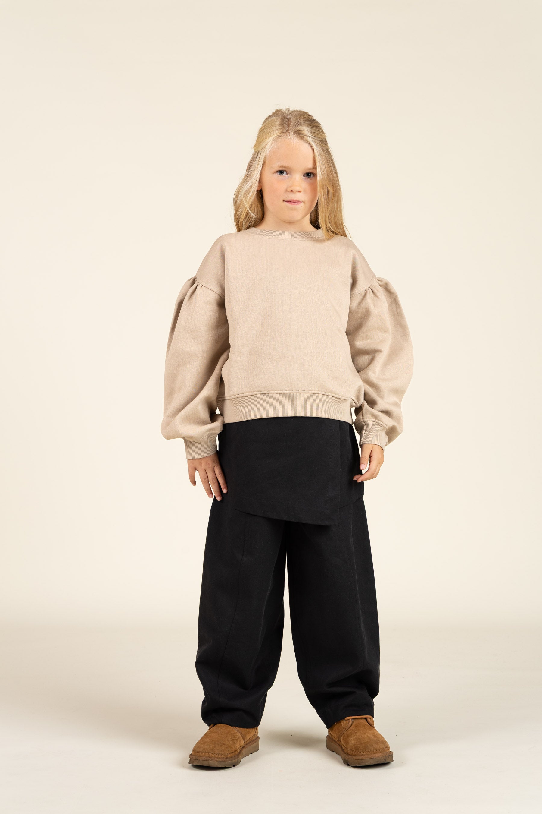 Barrel-leg Tencel Trousers - Tween - Black | 100133 Asta