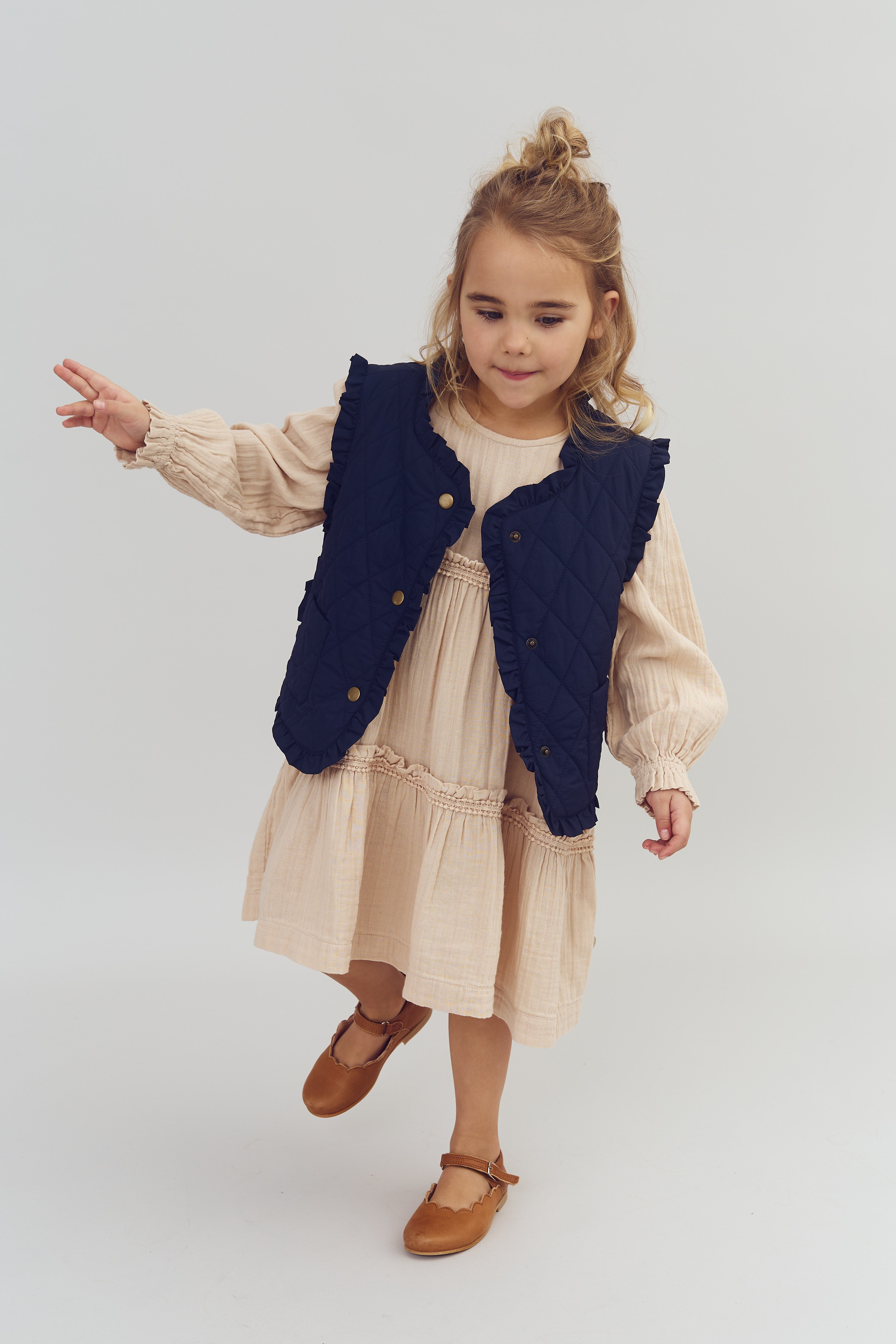 Quilted Gilet w. Frills - Kids - Navy