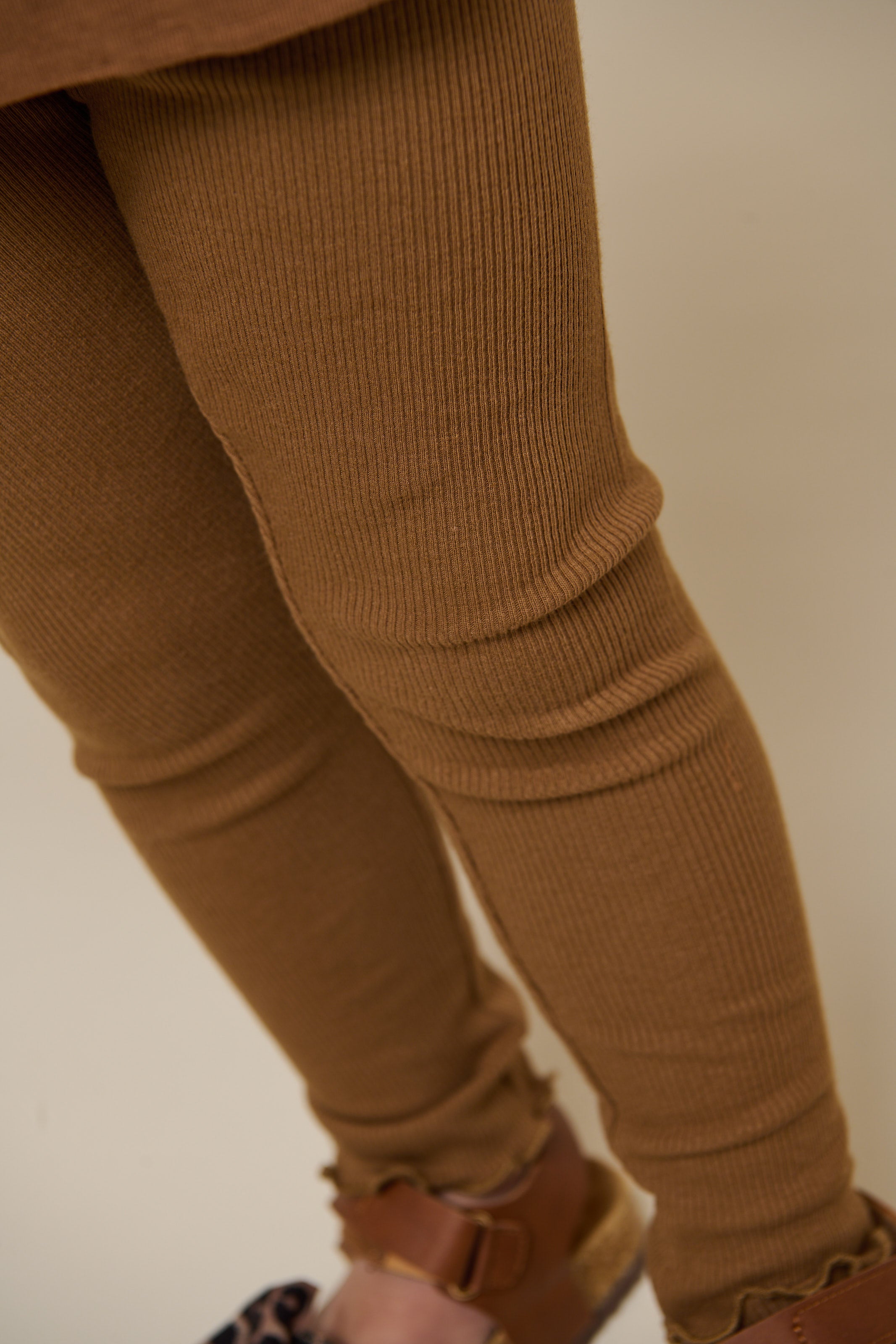 Modal Rib Leggings - Kids - Coconut | 101324 Lottie